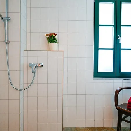 펜션 Buchholz Saloon Altlandsberg